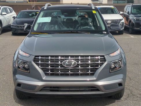 New 2026 Hyundai Venue SEL FWD image 8