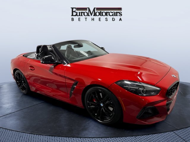 Used 2024 BMW Z4 M40i w/ Premium Package RWD image 8