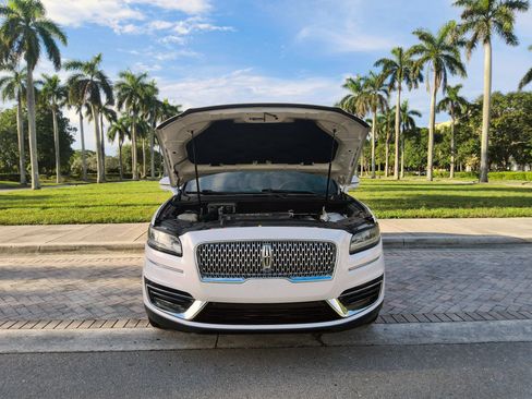 Used 2019 Lincoln Nautilus Black Label AWD/4WD image 46