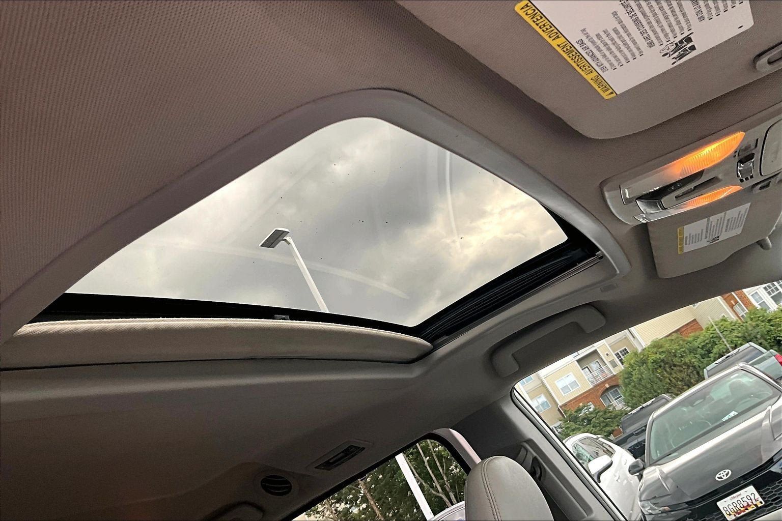 Used 2019 Toyota Sienna XLE w/ XLE Navigation Package AWD/4WD image 21