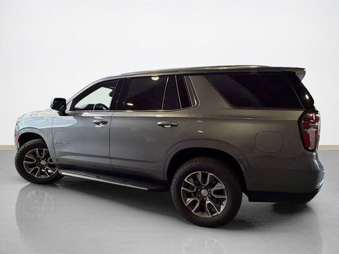 Used 2021 Chevrolet Tahoe LT w/ LT Signature Package AWD/4WD image 7