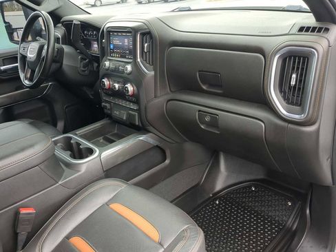 Certified 2023 GMC Sierra 2500 AT4 image 29