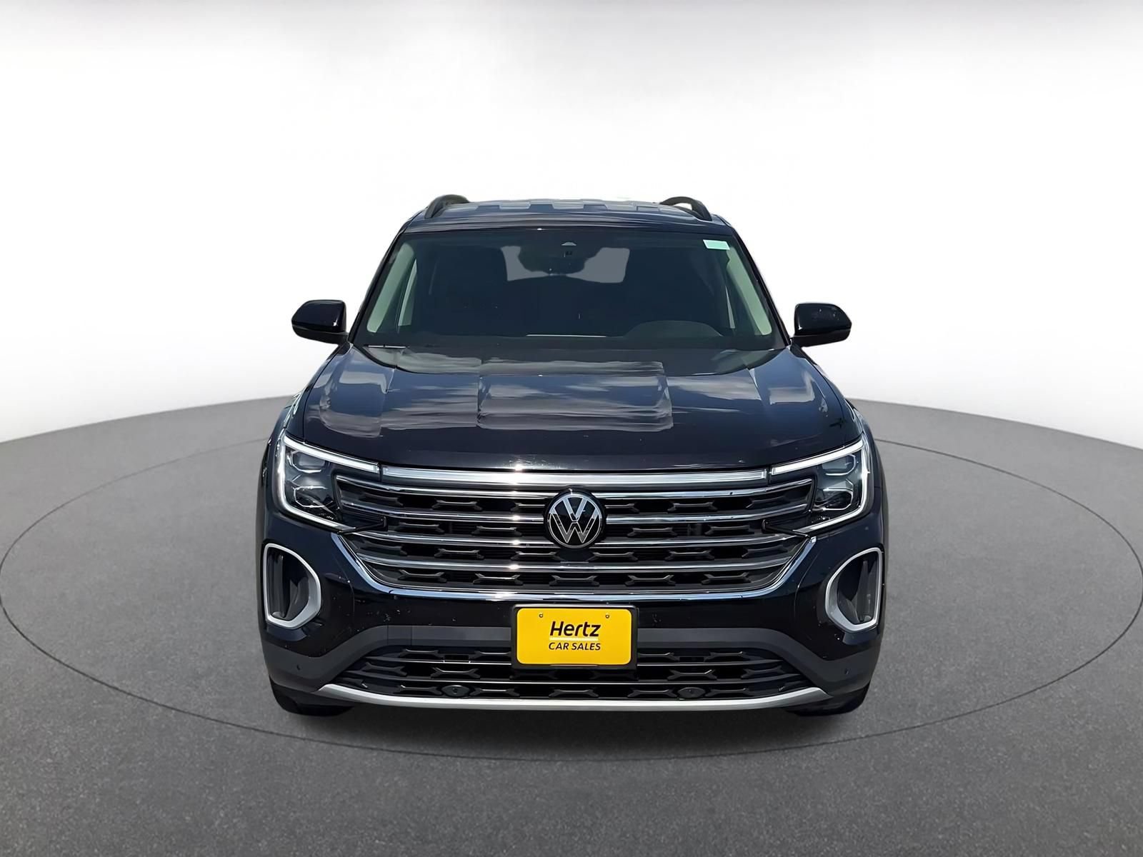 Used 2026 Volkswagen Atlas SE FWD image 4
