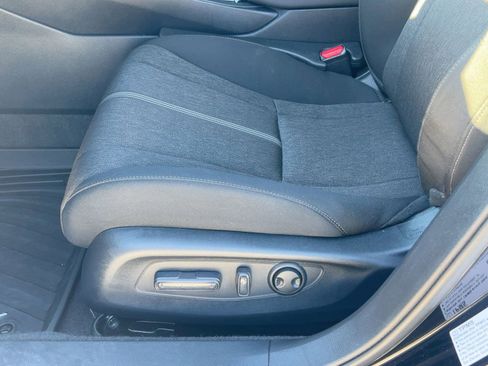 Used 2024 Honda Accord Sport image 14