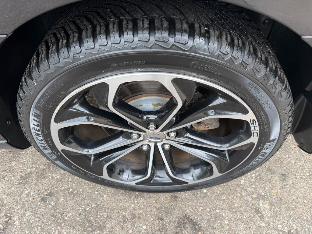 Used 2013 Ford Taurus SHO AWD/4WD image 7
