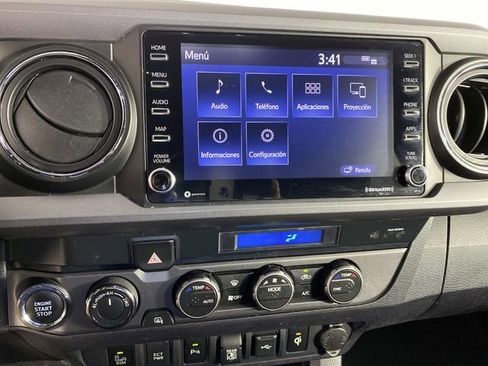 Used 2021 Toyota Tacoma TRD Sport w/ Technology Package AWD/4WD image 18