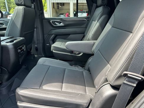 Used 2024 Chevrolet Tahoe Z71 w/ Z71 Off-Road Package AWD/4WD image 21