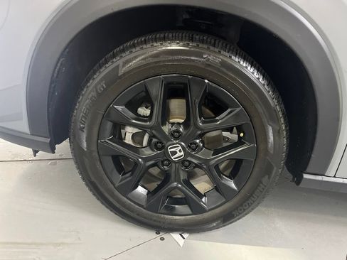 Used 2025 Honda HR-V Sport image 15