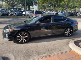 Used 2021 Nissan Altima 2.5 SR video 1