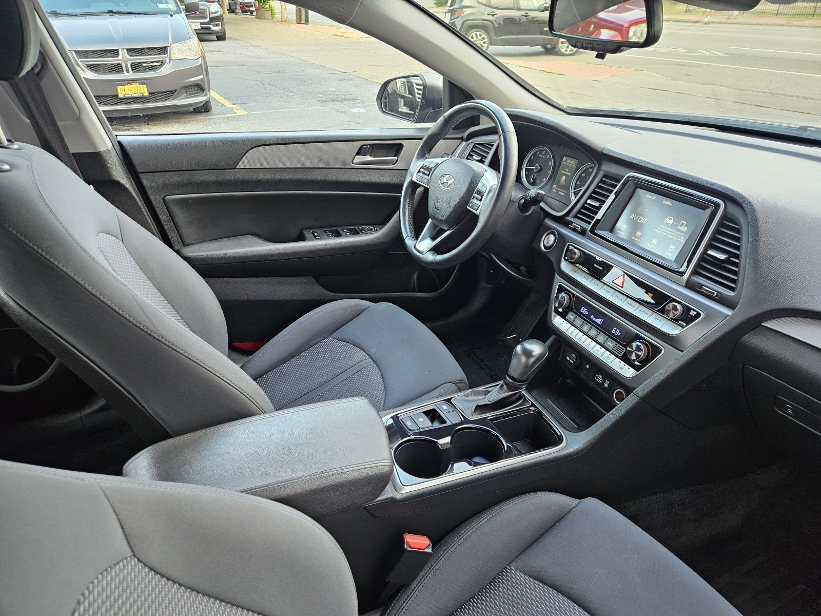Used 2019 Hyundai Sonata SEL w/ Tech Package 02 FWD image 24