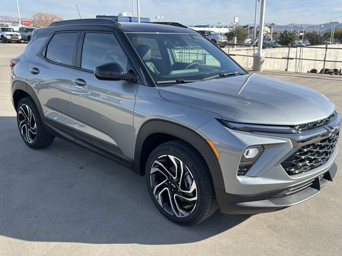 New 2026 Chevrolet TrailBlazer RS w/ Convenience Package image 8