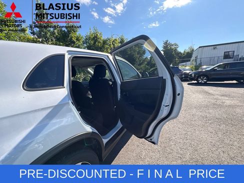 Used 2025 Mitsubishi Outlander Sport ES AWD/4WD image 38