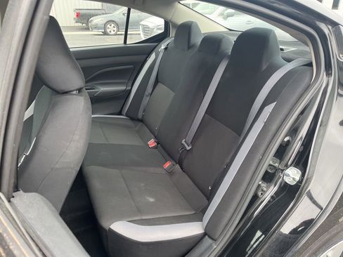Used 2025 Nissan Versa S FWD image 18
