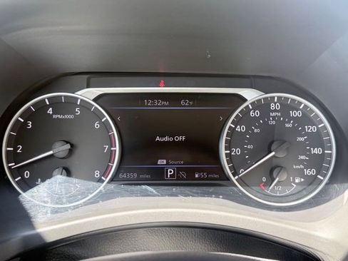 Used 2024 Nissan Sentra SV image 12