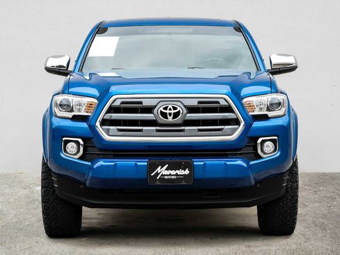 Used 2016 Toyota Tacoma Limited w/ Towing Package RWD image 6