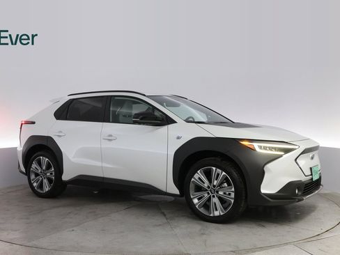 Used 2023 Subaru Solterra AWD image 5