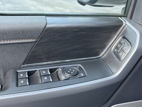 New 2025 Ford F150 Lariat w/ Equipment Group 502A High image 15