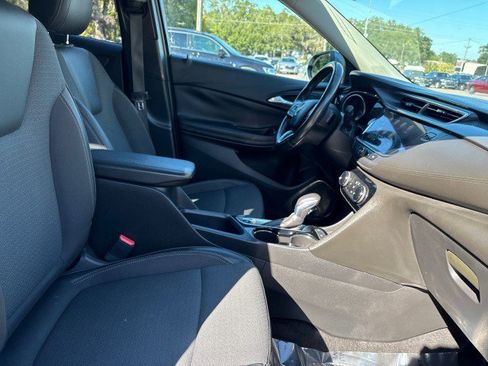 Used 2021 Buick Encore GX Preferred image 13