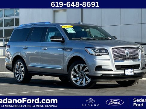 Used 2024 Lincoln Navigator Premiere AWD/4WD image 1