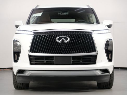 Used 2025 INFINITI QX80 Luxe image 7