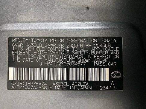 Used 2016 Lexus IS 200t image 10