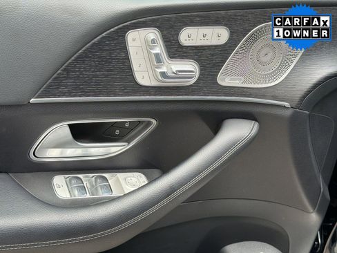Used 2025 Mercedes-Benz GLS 450 4MATIC image 22
