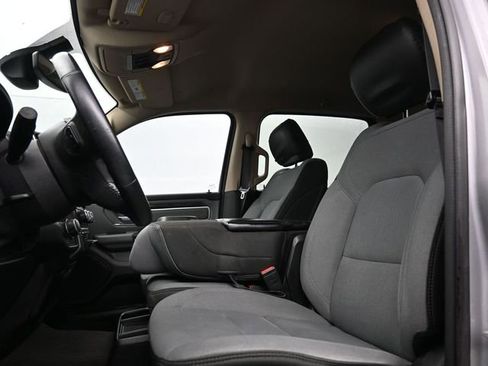 Used 2019 RAM 1500 Big Horn image 10