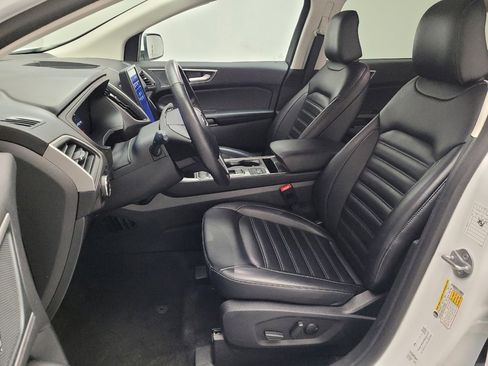Used 2024 Ford Edge SEL image 17