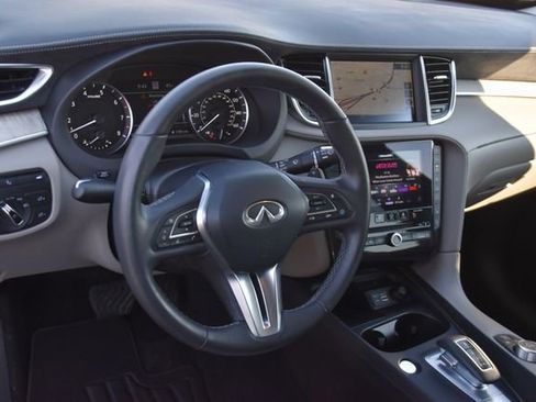 Used 2023 INFINITI QX50 Sensory AWD/4WD image 16