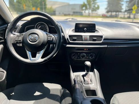 Used 2014 MAZDA MAZDA3 i Touring FWD image 13