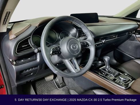 Used 2025 MAZDA CX-30 2.5 Turbo w/ Premium Package AWD/4WD image 11