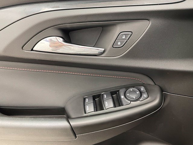 Used 2023 Chevrolet TrailBlazer RS w/ Convenience Package AWD/4WD image 18