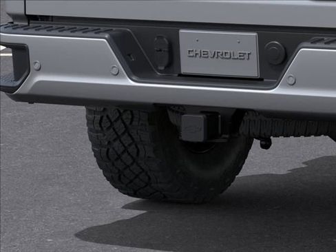 New 2026 Chevrolet Silverado 2500 ZR2 image 14