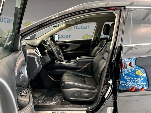 Used 2023 Nissan Murano SV w/ SV Midnight Edition Package image 8