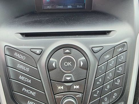 Used 2014 Ford Focus SE FWD image 15