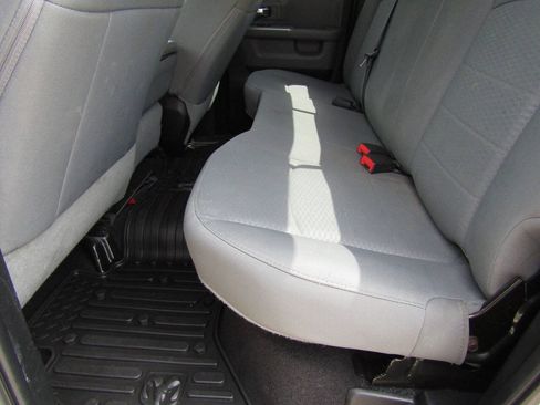 Used 2016 RAM 1500 Outdoorsman AWD/4WD image 14