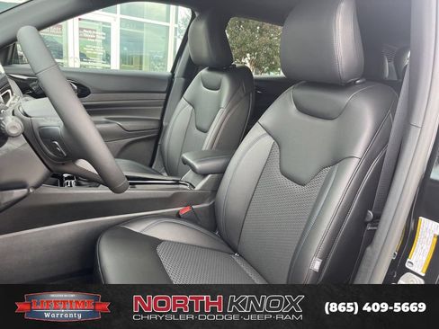 New 2026 Jeep Compass Latitude AWD/4WD image 4