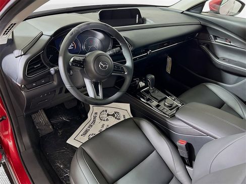 Used 2025 MAZDA CX-30 AWD 2.5 S w/ Preferred Package image 9