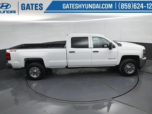 Used 2017 Chevrolet Silverado 3500 W/T AWD/4WD image 43