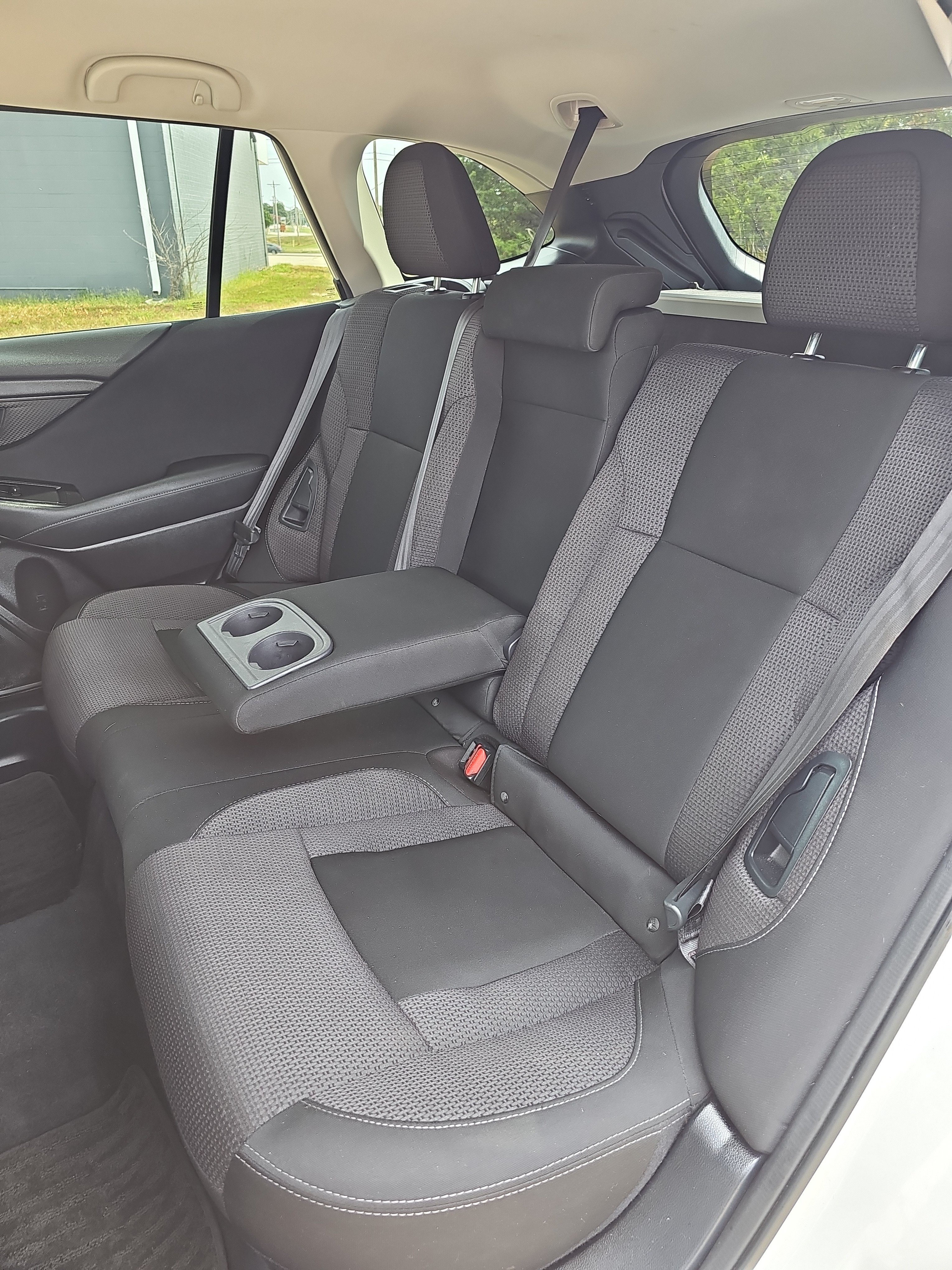 Used 2023 Subaru Outback Premium AWD/4WD image 19