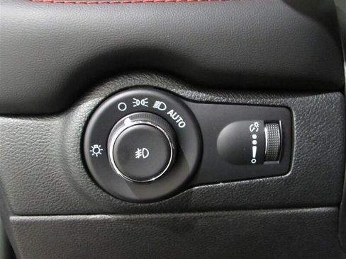 Used 2023 Dodge Durango GT image 65