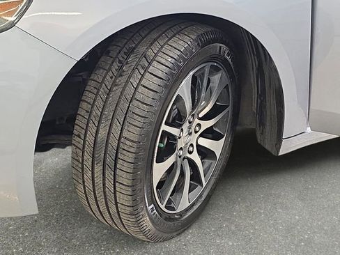 Used 2016 Acura TLX FWD image 32