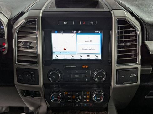 Used 2017 Ford F350 Lariat image 36