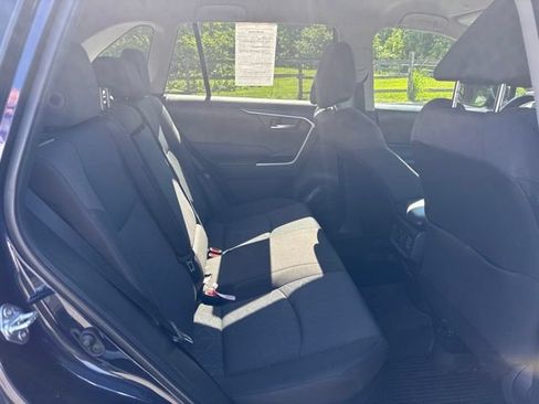 Certified 2025 Toyota RAV4 XLE AWD/4WD image 9