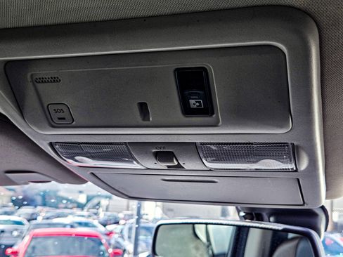 Used 2016 Nissan Titan Platinum Reserve image 39