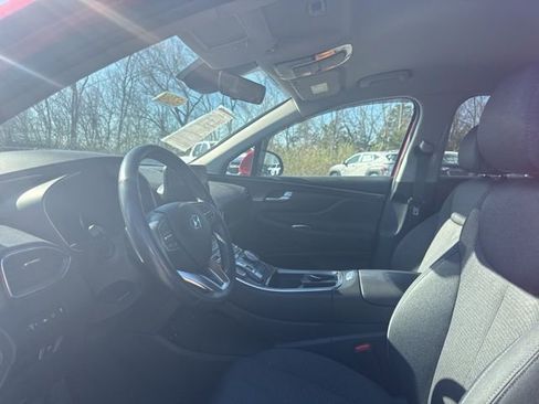 Used 2023 Hyundai Santa Fe SEL image 5