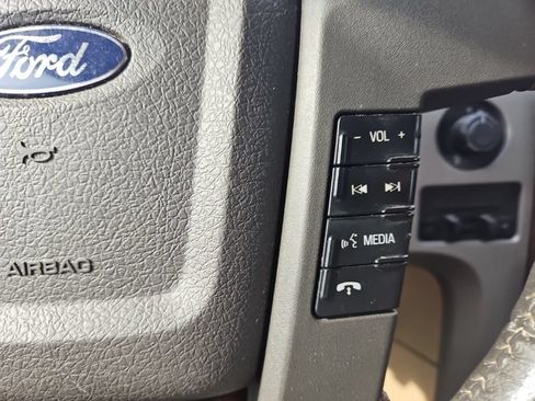 Used 2013 Ford F150 Lariat w/ Luxury Equipment Group AWD/4WD image 21