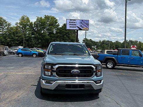 Used 2023 Ford F150 XLT RWD image 2