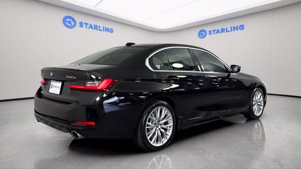 Used 2024 BMW 330e xDrive AWD/4WD image 6