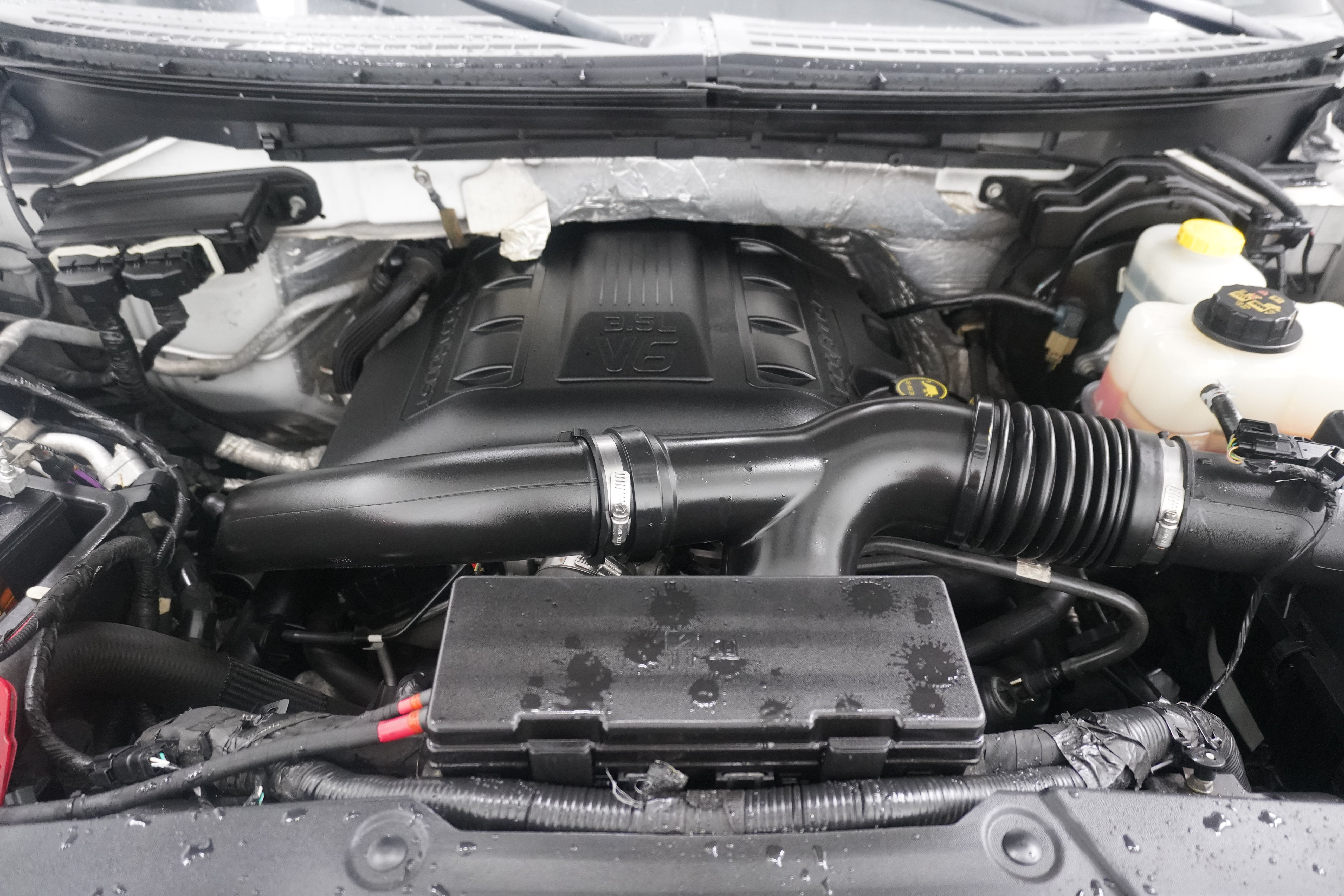 Used 2014 Ford F150 FX4 w/ Equipment Group 402A Luxury AWD/4WD image 33